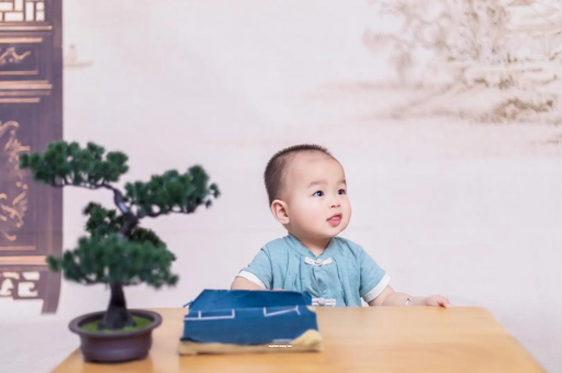 博尔塔拉蒙古怀孕多久会小腹隆起
